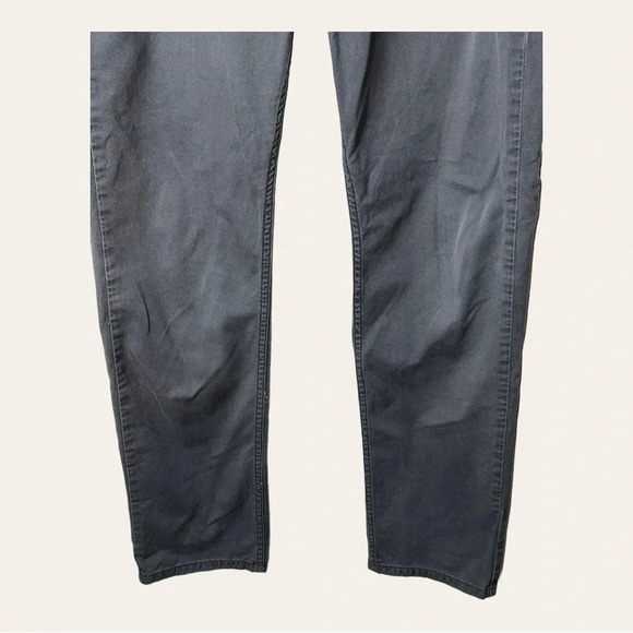 0385. Men’s LEVI’S‎ STRAUSS & CO. CHINO DENIM JEANS DARK GARY IN COLOR ZIPPER - Picture 4 of 9